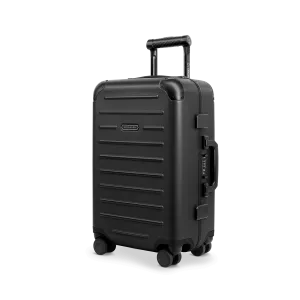 Solgaard Carry-On Closet